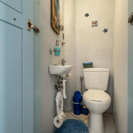 Traditional Village House In Paros Greece Marpissa