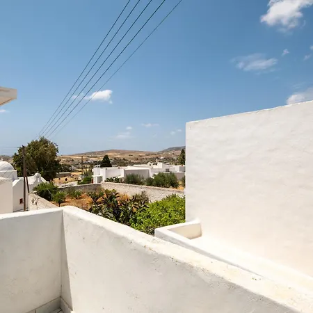 Holiday home Traditional Village House In Paros Greece Marpissa
